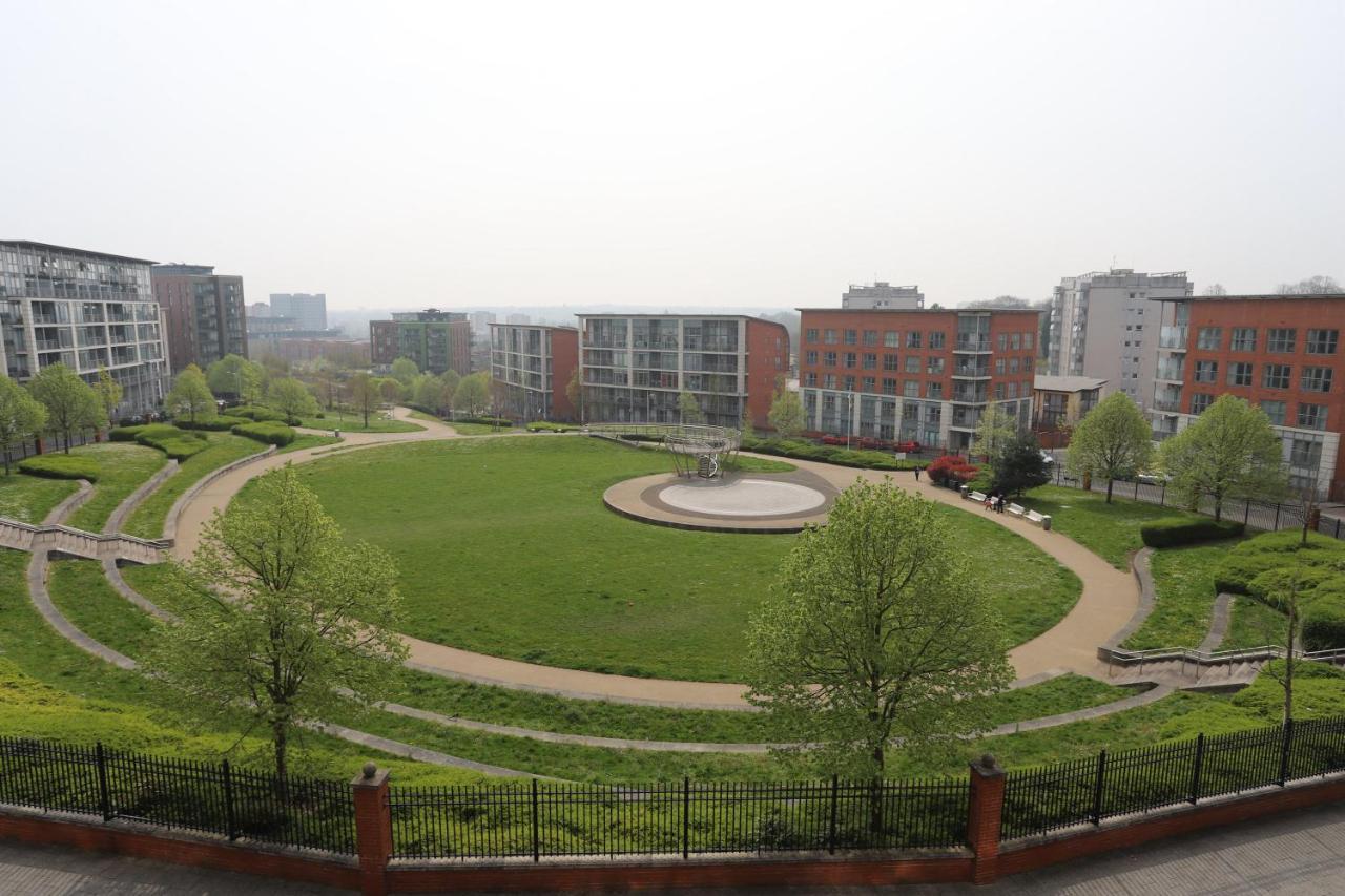 Birmingham Fiveways Garden View Apartment Luaran gambar