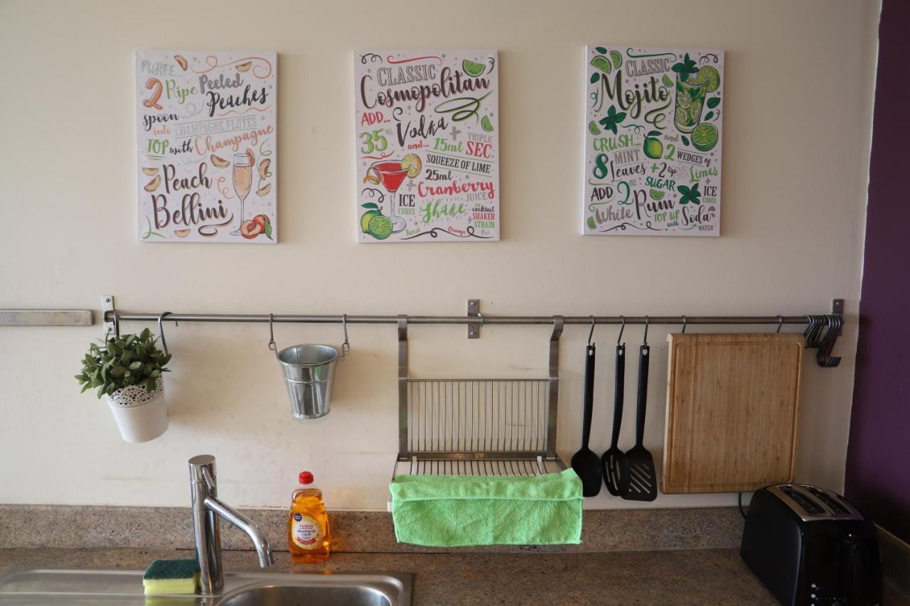 Birmingham Fiveways Garden View Apartment Luaran gambar
