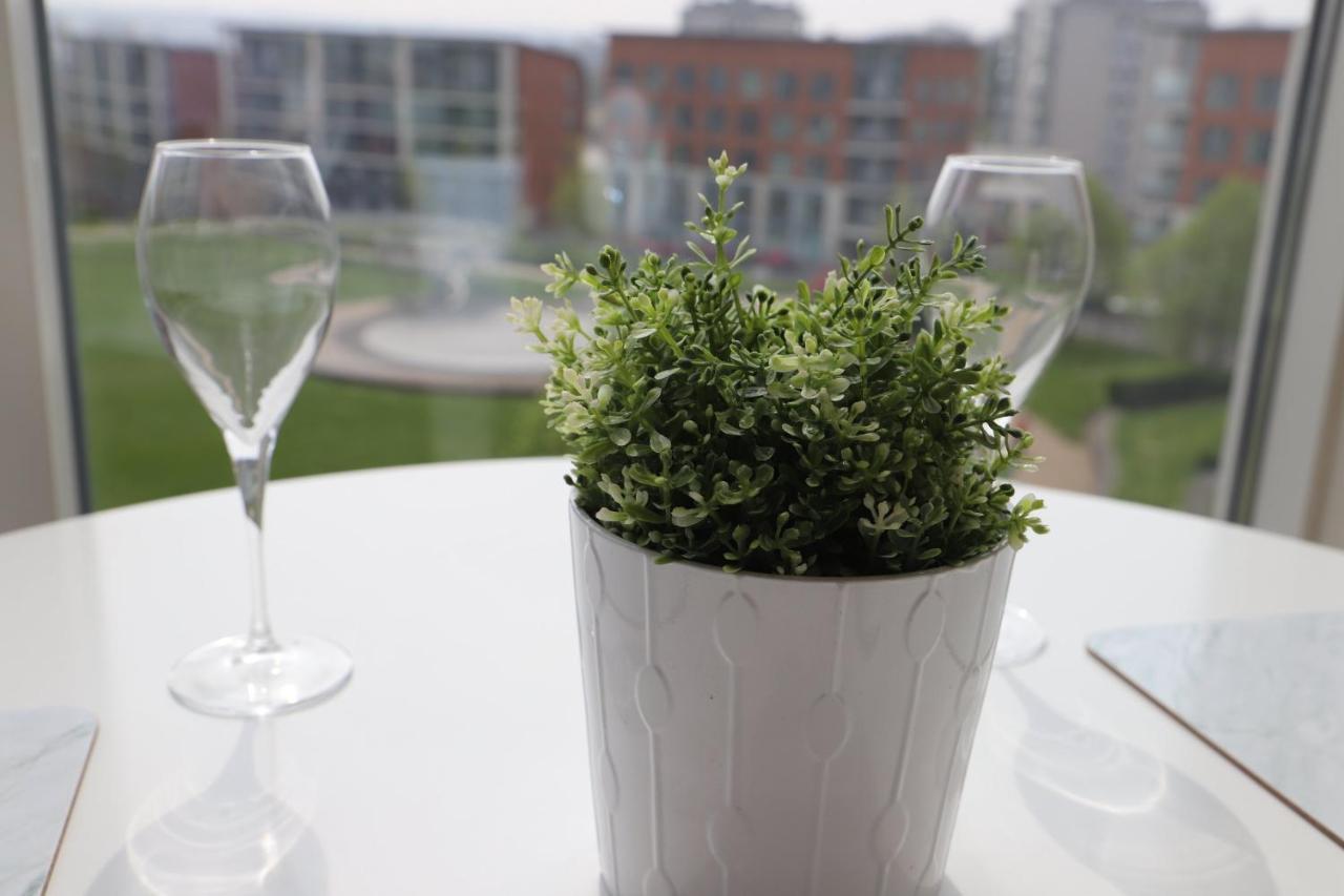 Birmingham Fiveways Garden View Apartment Luaran gambar